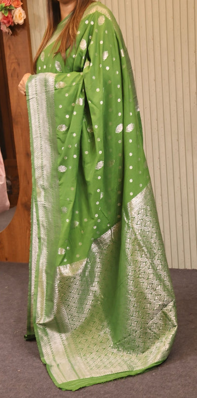 Semi Banarasi Saree