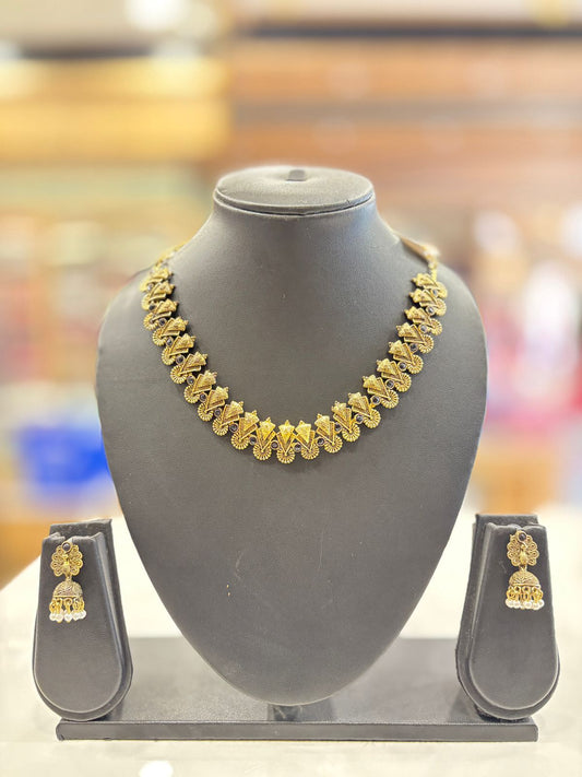 Jewellery from Antique collections