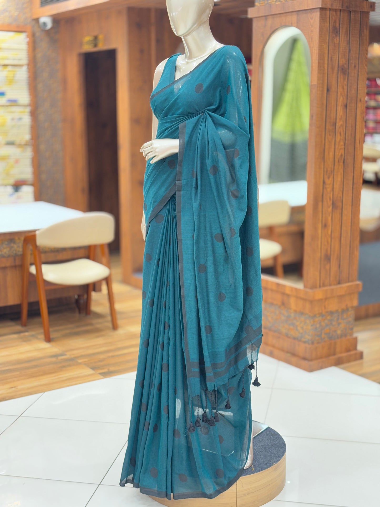 Cotton Saree | Polka Dots