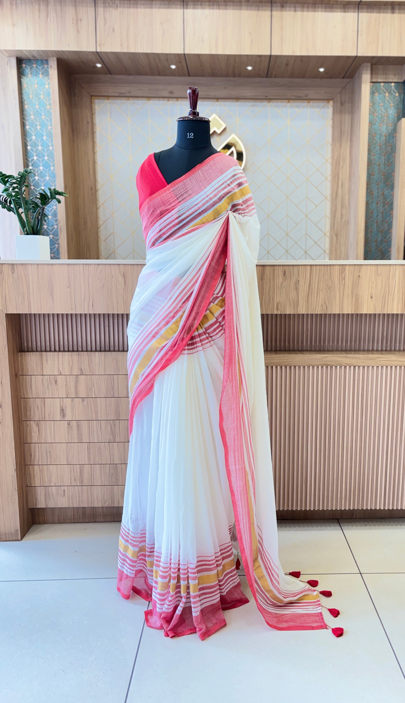 Soft Mul Cotton Saree with Red & Golden Border | With Tassels |