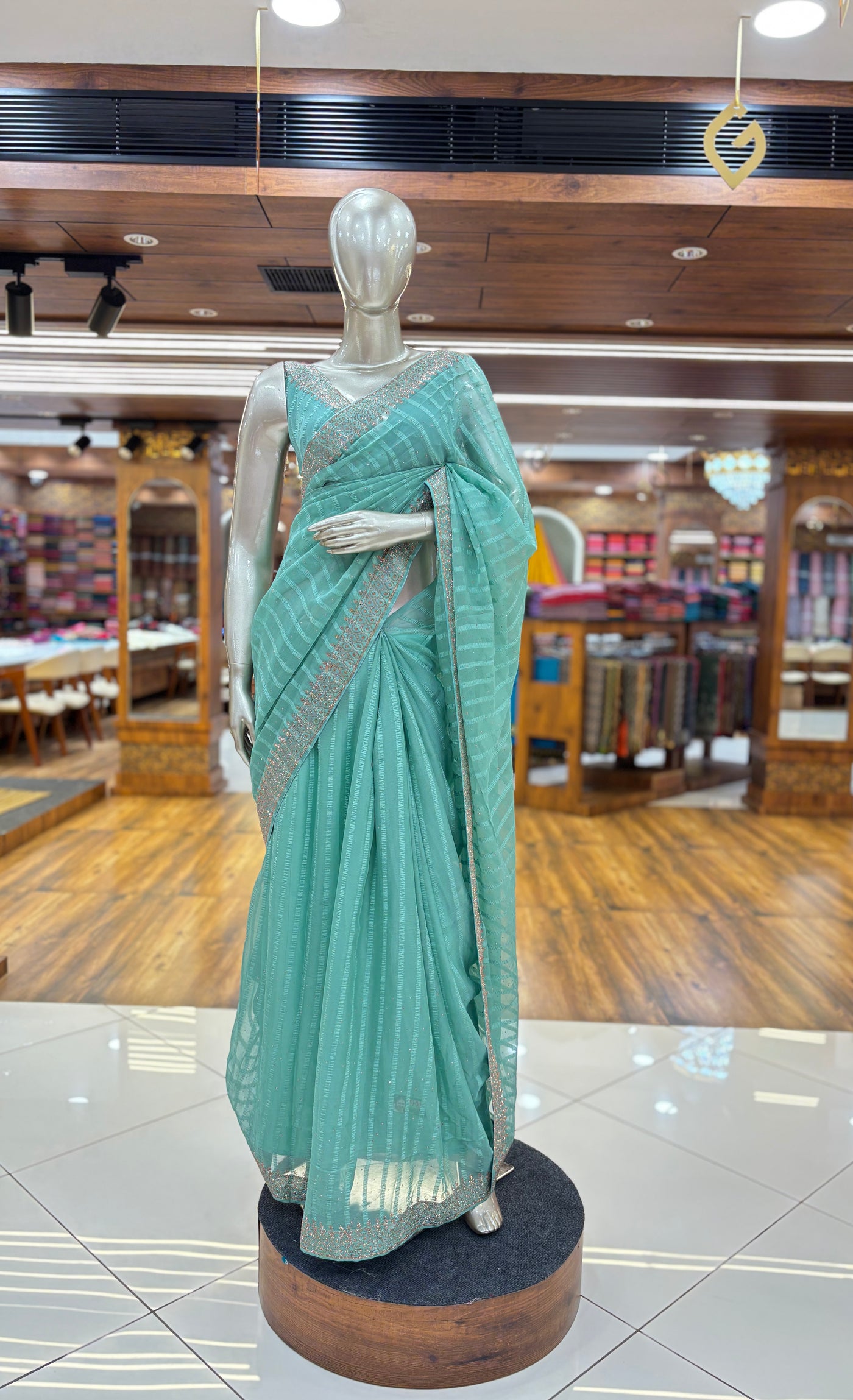 Chiffon Stripe Saree With Stone Border and Unstitched Blouse material
