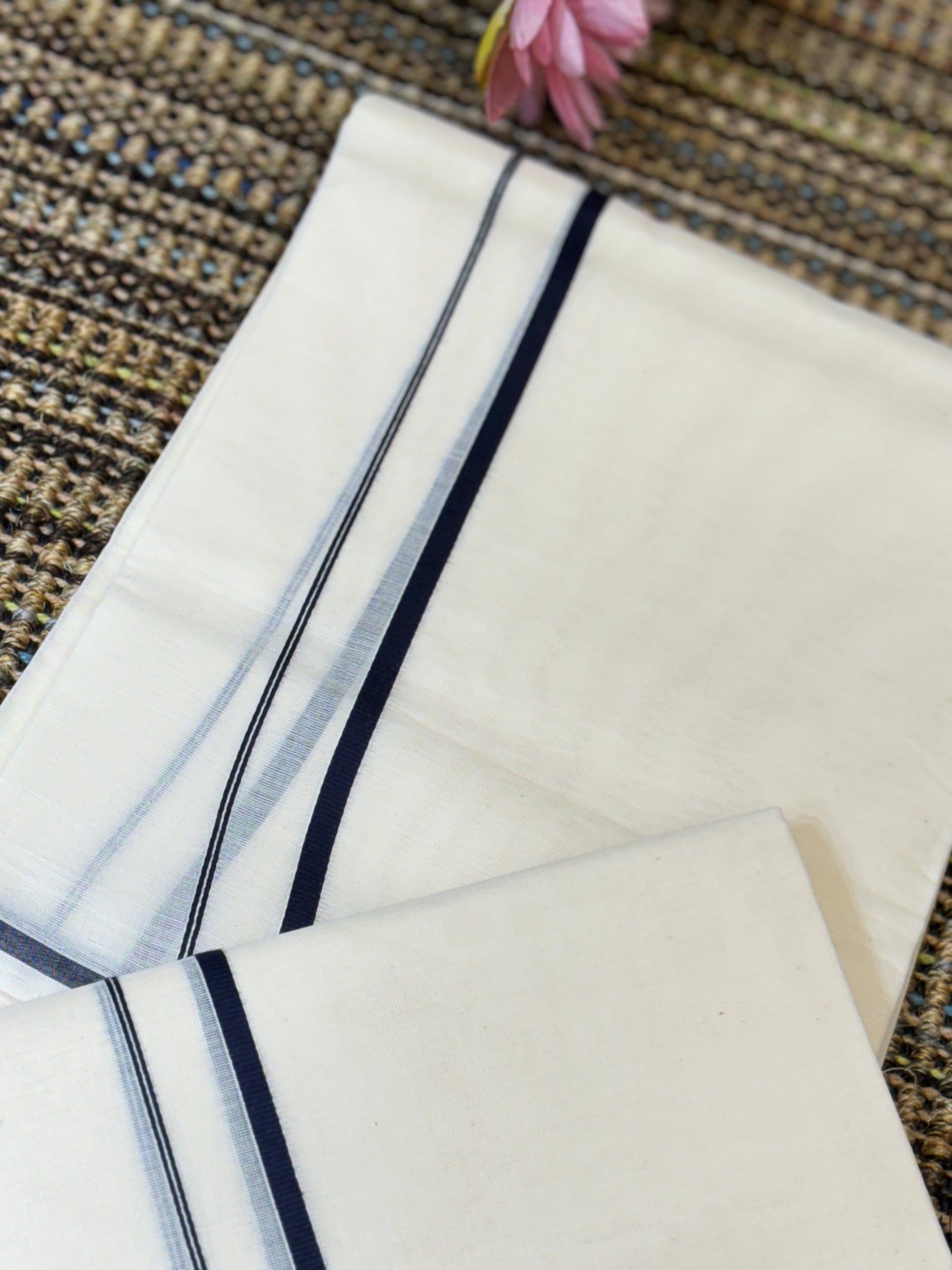 Traditional Cotton Set Mundu for Women | Navy Blue Border
