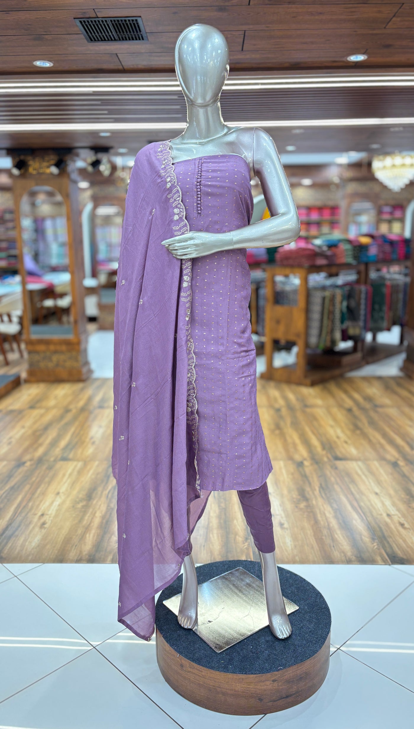 Salwar suit (Unstitched)