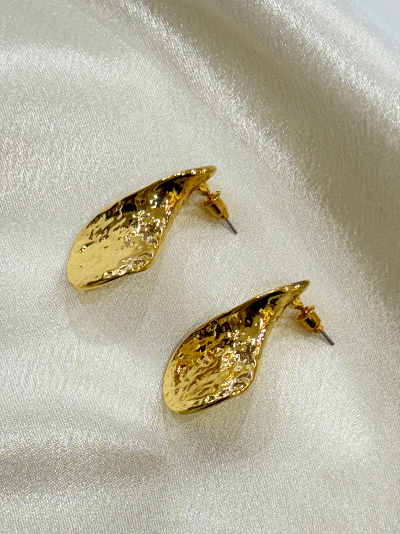 Ear rings