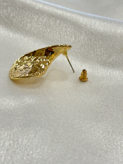 Ear rings